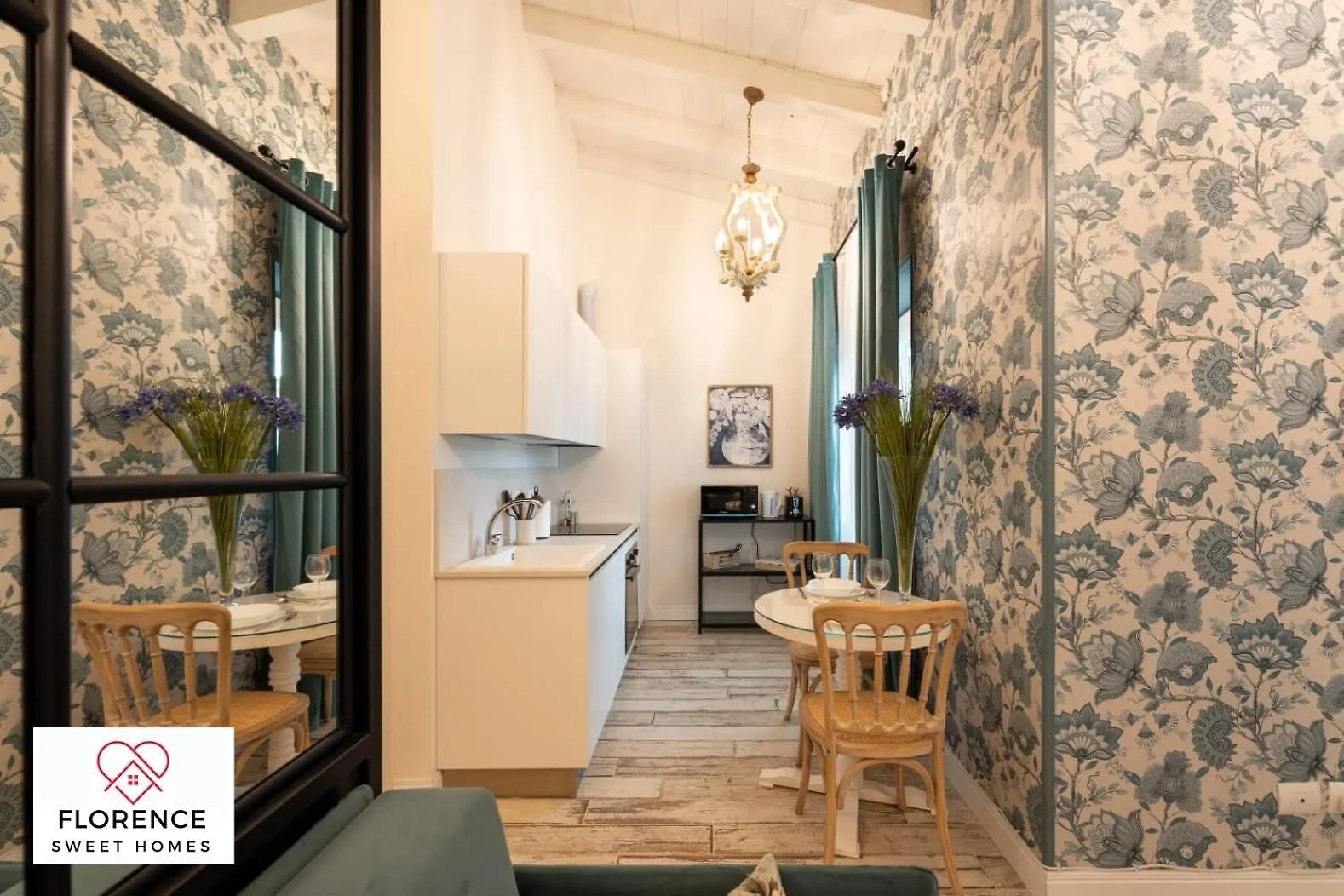 Mirko Apartment With Free Parking By Florence Sweet Homes