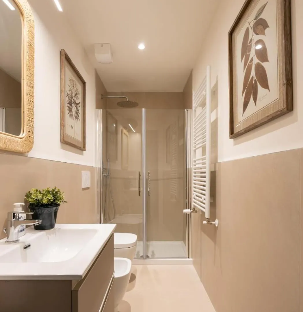 Mirko Apartment With Free Parking By Florence Sweet Homes
