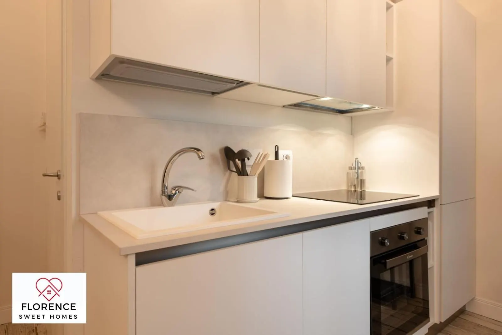 Mirko Apartment With Free Parking By Florence Sweet Homes