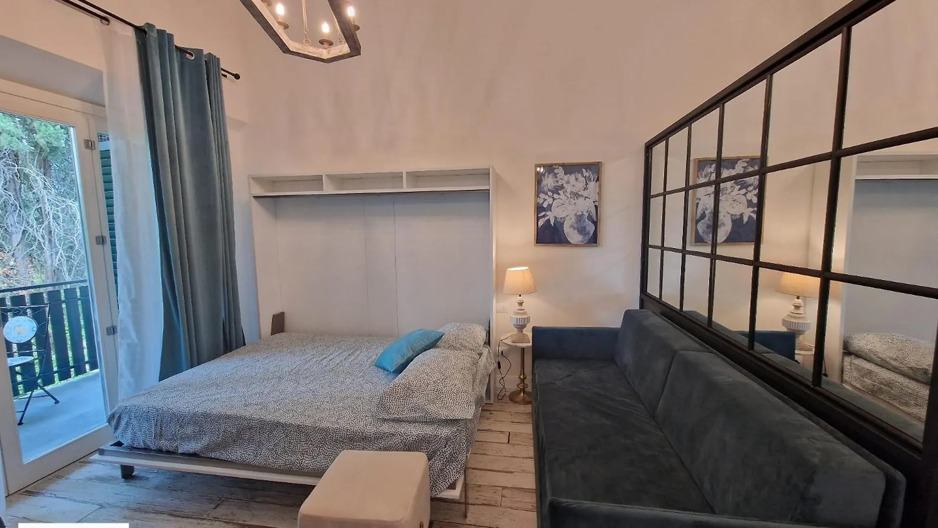 Mirko Apartment With Free Parking By Florence Sweet Homes